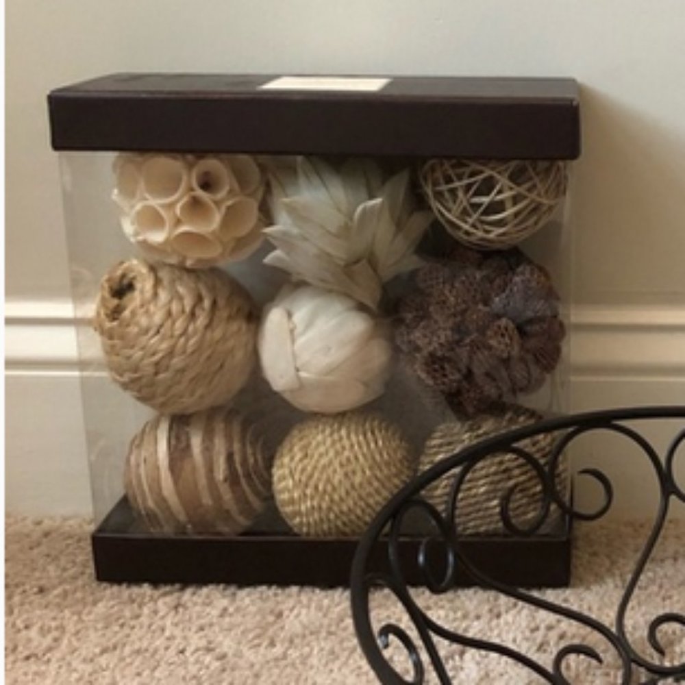 Vase filler